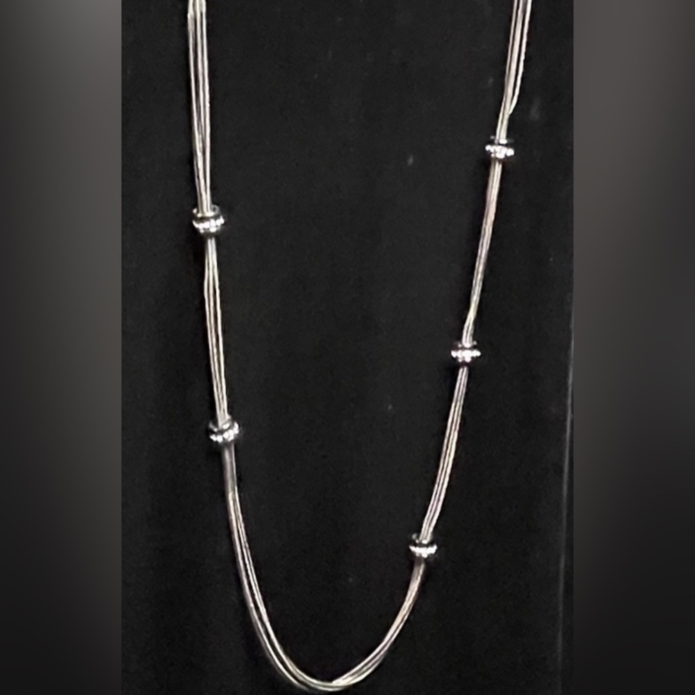 Beautiful fashion necklace.